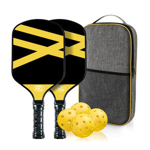 Meistverkauftes Angepasstes Pickleball-Paddel-Set aus Kohlefaser, 2 Stück - Product Image 2