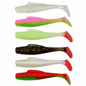 Señuelos de Pesca Flotantes de <span class=keywords><strong>Agua</strong></span>, 5.5CM, 1.6G, 6 Piezas/Paquete, TPR, Resistentes a Mordeduras, Alta Elasticidad, <span class=keywords><strong>Cola</strong></span> en Forma de T, Color Negro - Product Image 1