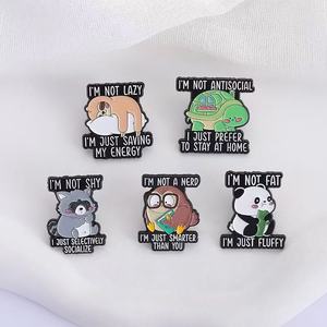Antique mignon animal amour anxiété sociale épingles en émail «Je ne suis pas timide juste sélectivement social; Je ne suis pas gros juste moelleux» - Product Image 3