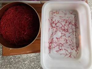 Pasokan jumlah besar kualitas terbaik <span class=keywords><strong>Saffron</strong></span> <span class=keywords><strong>Kashmir</strong></span> alami bunga kunyit - Product Image 4