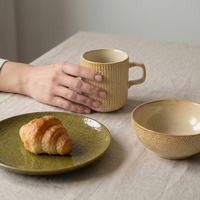 Vaisselle en céramique de style japonais en porcelaine avec assiette rectangulaire personnalisée de couleur brun verdâtre réactif, bols à salade ronds, tasse à café