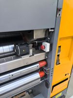 Máquina Cortadora de Láminas Delgadas Computarizada CNC ShineKing - Cortadora y Hendidora Automática de Alta Calidad