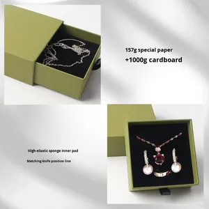 Scatola di imballaggio in carta all'ingrosso per regalo con spilla estraibile tinta unita - Product Image 3