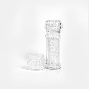 Molinillo de Pimienta Personalizado de 120 ml, Forma Redonda, Accesorios de Cocina con Tapa de Plástico - Product Image 1