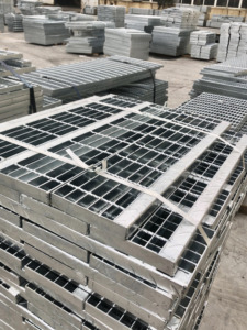 Escalier en treillis métallique en <span class=keywords><strong>acier</strong></span> zingué pour entrepôt d'usine, marche d'escalier métallique - Product Image 2