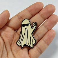 Épingles en métal de mode du fabricant, badges de dessin animé, logo, épingles de revers plaquées nickel noir, épingles en émail dur personnalisées et mignonnes