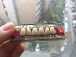 Denti in Resina Acrilica Multistrato per Protesi Dentarie con Certificazione CE ISO - Product Image 4