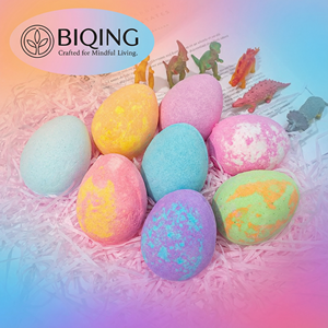 OEM Bombe de bain surprise pour enfants, fabriquée à la main, 100% ingrédients naturels, avec des jouets dinosaures à l'intérieur, sûre pour <span class=keywords><strong>les</strong></span> enfants, fabriquée à la main - Product Image 1