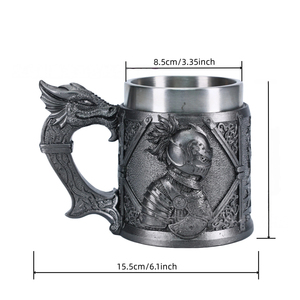 Tazza da caffè in rilievo personalizzata MAA16 con manico di drago volante medievale retrò - Product Image 2