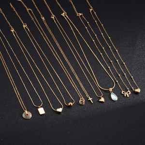 Gioielli da Donna di Moda, Collana Semplice a Forma di Cuore, Lettera, Quadrato, Goccia d'Acqua, Fiocco in Acciaio Inossidabile, Collana da Donna in Oro 18K - Product Image 1