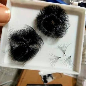 Fans préfabriqués à tige courte 4d-9d, Fans préfabriqués en soie en vrac, méga Volume 20d, Loose C <span class=keywords><strong>D</strong></span> J L Curl, Base pointue, Fans préfabriqués - Product Image 1