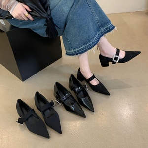 Zapatos de Tacón Alto con Hebilla de Cinturón Estilo Coreano Mary <span class=keywords><strong>Jane</strong></span> para Mujer, Punta Puntiaguda, Primavera 2025, Tacón Medio Grueso, Microfibra Negra con Pedrería - Product Image 4