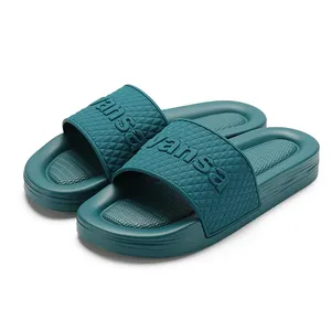 Xsheng pantofole Pam nuovo stile Oem 3d Logo in gomma pantofole da spiaggia estive pantofole infradito da uomo piatte diapositive personalizzate per uomo