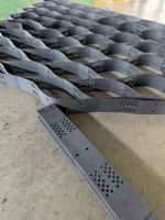 Système de confinement cellulaire en géocell HDPE de 1,0 mm, 1,2 mm, 1,5 mm, 1,6 mm d'épaisseur pour la construction de routes et de grilles de gravier pour allées 150 mm
