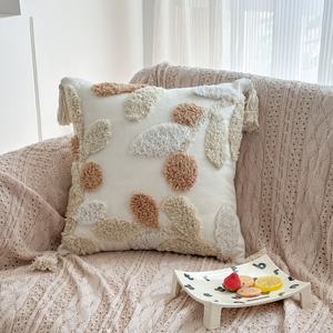 Bohem tarzı 3D geometrik desen püsküllü yastık kare şekli yastık yatak odası için kanepe dekoru ev kullanımı yapılmış Polyester - Product Image 2