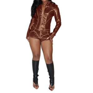 Ensemble 2 pièces décontracté en cuir PU extensible pour femmes, haut à manches longues et short, nouvelle collection - Product Image 4