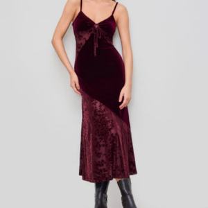 Robe vintage en velours, col en V, bretelles, midi, élégante pour femme - Product Image 6