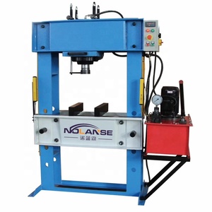 Personnalisation de différents types de presses hydrauliques - Product Image 1