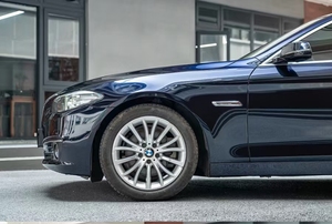 Película Protectora para Carrocería de Automóvil PET Metálica Azul Cristal Negro Brillante de 1.52x17, 7.5mil de Grosor, Protección UV e IR, Antiarañazos - Product Image 3