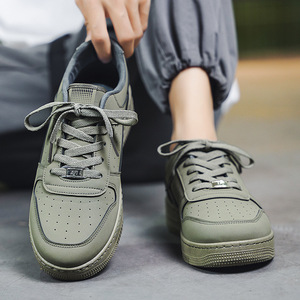 Zapatos de trabajo gruesos para hombre, para escalada y deportes al aire libre, duraderos y elegantes, de color negro, con plataforma. - Product Image 6