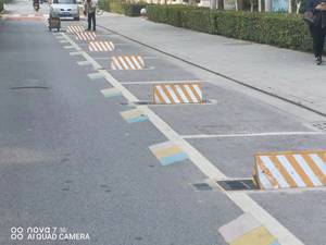 ระบบล็อคจอดรถแบบฝาพับรุ่นใหม่ ขายดีปี 2025 ผู้ผลิตจากจีน ระบบล็อคจอดรถอัตโนมัติแบบฝาพับ ล็อคจอดรถแบบแบน - Product Image 5