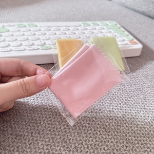 Chiffon de nettoyage pour instruments de musique, en fibres fines, couleurs mélangées, résistant aux taches, pour guitare, piano, violon - Product Image 1