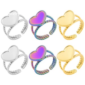 Anello a cuore da donna in acciaio inossidabile, stile minimalista e di nicchia, regolabile, inossidabile, per il mercato internazionale - Product Image 1