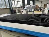 3015 machine de découpe de métal laser à fibre cnc 6000W tôle de découpe laser de bonne qualité