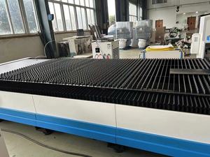 3015 <span class=keywords><strong>CNC</strong></span> sợi Laser kim loại máy cắt 6000 Wát chất lượng tốt Laser Cutter tấm kim loại - Product Image 3