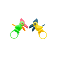 En gros, mini jouet anneau à doigt pour enfants, jouet anneau en plastique en forme d'oiseau hibou-coureur, jouet capsule de distribution pour enfants, petit jouet en plastique