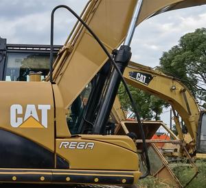 Excavadora Usada Caterpillar 312 310 de 12 Toneladas, Excavadora Hidráulica Mediana, Motor Cummins Original de Japón, Buen Estado, Pocas Horas, Precio Económico - Product Image 2