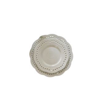 Ensemble d'<span class=keywords><strong>assiettes</strong></span> blanches en céramique ajourées élégantes, vaisselle en relief pour décoration de mariage et événements, <span class=keywords><strong>assiettes</strong></span> en <span class=keywords><strong>porcelaine</strong></span> - Product Image 2