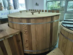Bak mandi kayu es dengan bak mandi dingin dari kayu bagian dalam baja tahan karat untuk pemulihan otot
