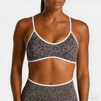 Ensemble de soutien-gorge et short de sport personnalisé sans couture en 90 % nylon et 10 % élasthanne, imprimé léopard, ajustable, pour femme