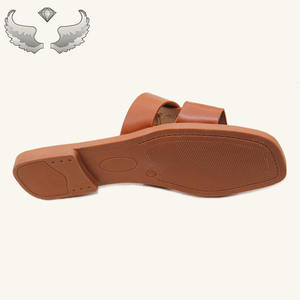 Sandalias Planas y Pantuflas de Verano de Alta Calidad, Antideslizantes, de Suela Blanda, Cómodas para Mujer - Product Image 6