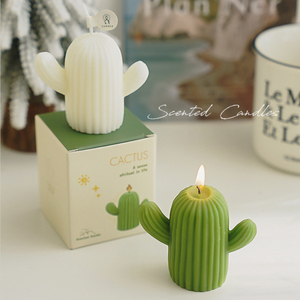 Nouvelles bougies décoratives en forme de cactus vert, esthétiques, parfumées, <span class=keywords><strong>avec</strong></span> boîte de couleur luxueuse pour cadeaux de fêtes - Product Image 1