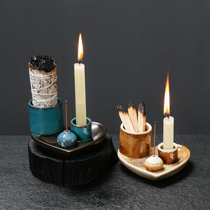 Soporte de salvia en forma de corazón Bandeja de difuminado de cerámica para <span class=keywords><strong>Palo</strong></span> <span class=keywords><strong>Santo</strong></span> White Sage Soporte de incienso de madera sagrada - Product Image 2