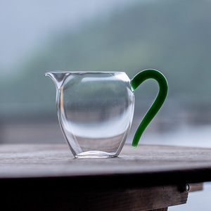 Glass Fairness Cup With Green Handle For Kung Fu <b>Tea</b> <b>Set</b> Minimalist Design Heat Resistant Transparent <b>Tea</b> Dispenser - Product Image 1
