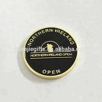Meilleur prix Marqueurs de balle de conception de formes diverses Accessoire de golf Aimant Logo personnalisé Alphabet Marqueur de balle de golf en métal émail doux