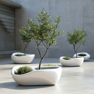 Macetero Moderno y Creativo para Exteriores, Jardinera de Fibra de Vidrio con Acabado de Pintura Duradero para Hogar, Jardín y Centros Comerciales - Product Image 3