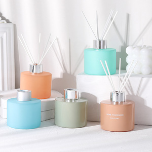 Désodorisant d'intérieur sans feu aromathérapie hôtel ménage toilette au parfum quotidien pour éliminer l'odeur - Product Image 2