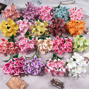 Bouquet de lys artificiels, 10 têtes, fleurs en soie réalistes, décoration de mariage, décoration de salon - Product Image 1