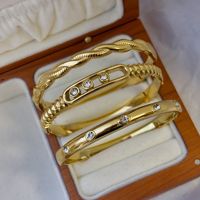 Pulsera de Acero Inoxidable de Alta Gama con Incrustaciones de Diamantes y Perlas, Estilo Europeo Americano, Fundición a Presión, Resistente al Agua y Sin Decoloración, Oro de 18K