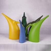 Marmite d'arrosage de jardin en plastique, de capacité 1l 2l 3l 5l 7l, design ergonomique, couleur à personnaliser