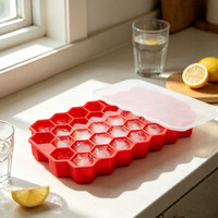 Bac à glaçons peu encombrant pour la maison et les bars, 37 compartiments, en silicone, avec plusieurs couleurs au choix