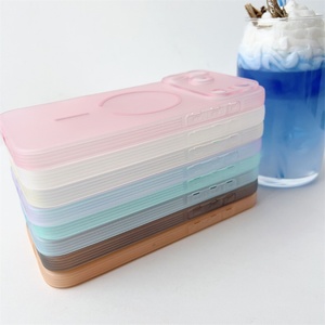 เคสโทรศัพท์แม่เหล็กสีลูกกวาดแบบด้านเนื้อนุ่ม โปร่งใส สำหรับ iPhone 16 17 14 12 13 15 Pro Max 16 Plus  พร้อมกันชนซิลิโคน - Product Image 6