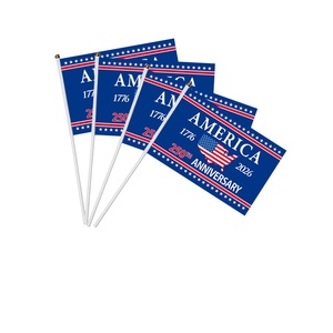 Drapeaux miniatures personnalisés USA 250e anniversaire – Ajoutez votre logo – Drapeaux à main personnalisés 1776-2026 pour le semi-siècle – Cadeaux événementiels 5x8 po - Product Image 1