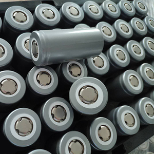 เซลล์แบตเตอรี่ LiFePO4 รุ่น 32650/32700 ความจุ 6000mAh 3.2V 19.2Wh อัตราการคายประจุ 3C ความจุสูง สำหรับเรือดำน้ำและยานพาหนะ - Product Image 3