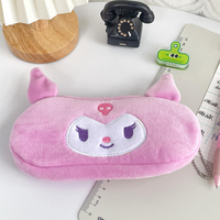 Lot de trousses à crayons en peluche mignonnes en gros, étuis à crayons en tissu à motif animal de dessin animé pour étudiants, école, bureau, logo personnalisé