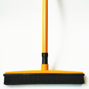Brosse en caoutchouc <span class=keywords><strong>pour</strong></span> nettoyage des <span class=keywords><strong>poils</strong></span> de chien, râpe à <span class=keywords><strong>poils</strong></span> longs, <span class=keywords><strong>pour</strong></span> élimination des <span class=keywords><strong>poils</strong></span> <span class=keywords><strong>d</strong></span>'<span class=keywords><strong>animaux</strong></span> - Product Image 1